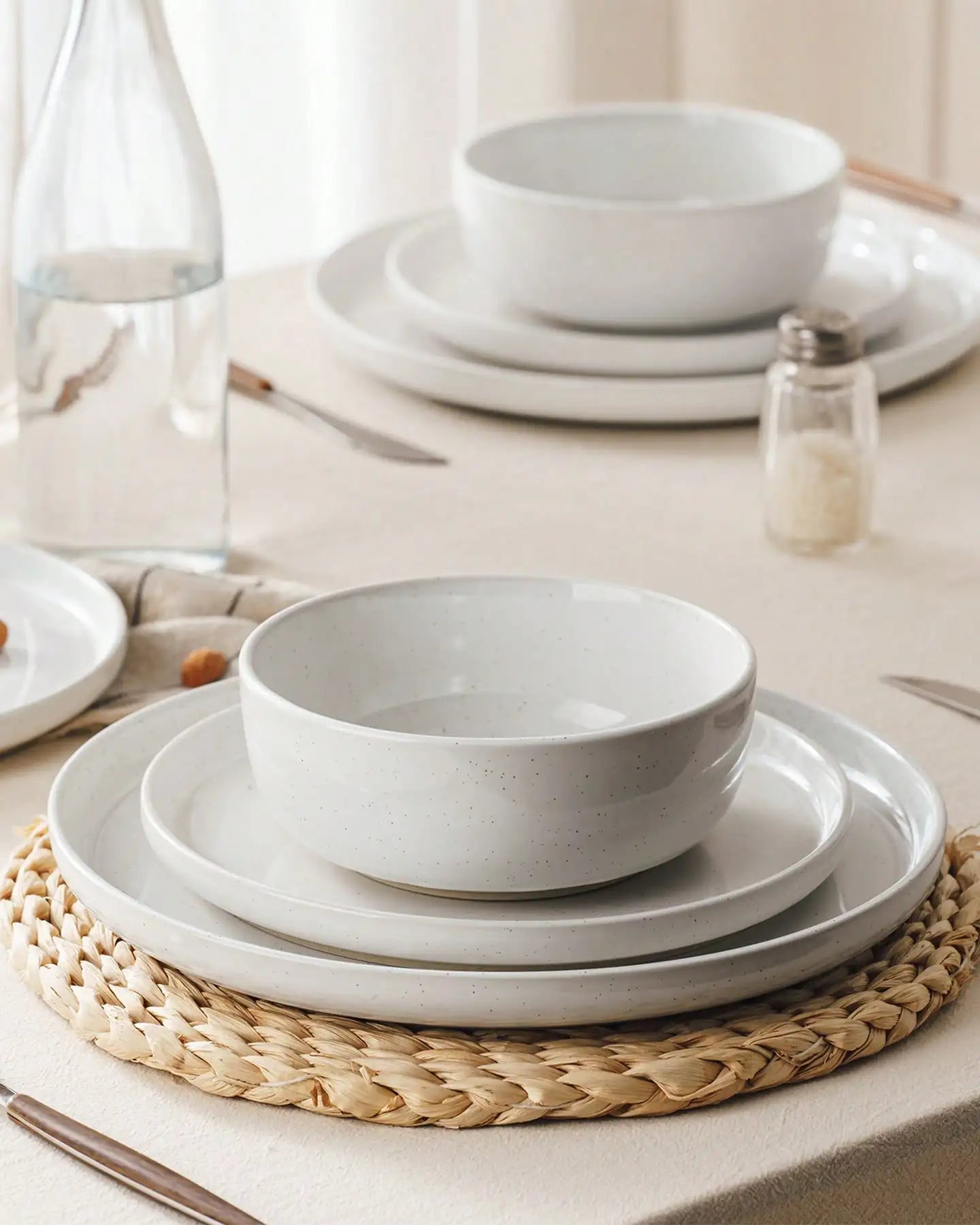 Nordic Modern 12-Piece Dinnerware Set